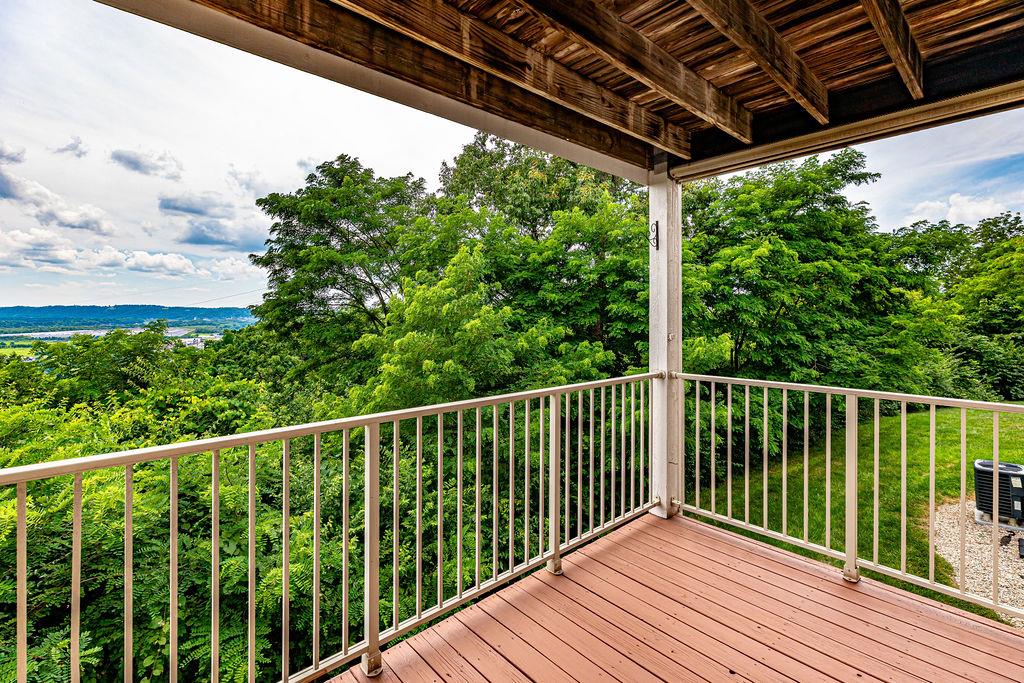 300 Riverscape Court Lawrenceburg, IN 47025 - Photo 7 of 40