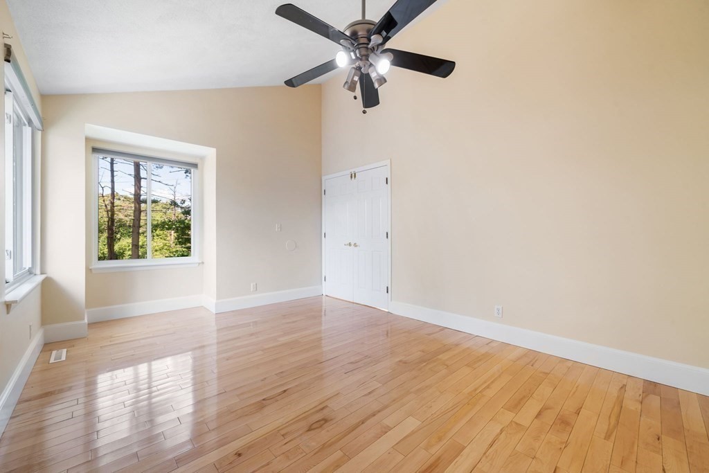 255 North Road, Unit 125 Chelmsford, MA 01824 - Photo 11 of 33 Gallery Image 11