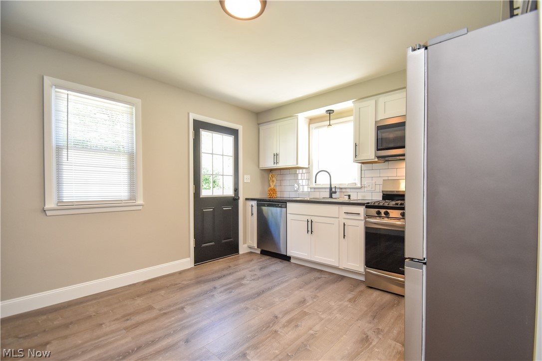 359 Wilson Street Struthers, OH 44471 - Photo 4 of 45 Gallery Image 4