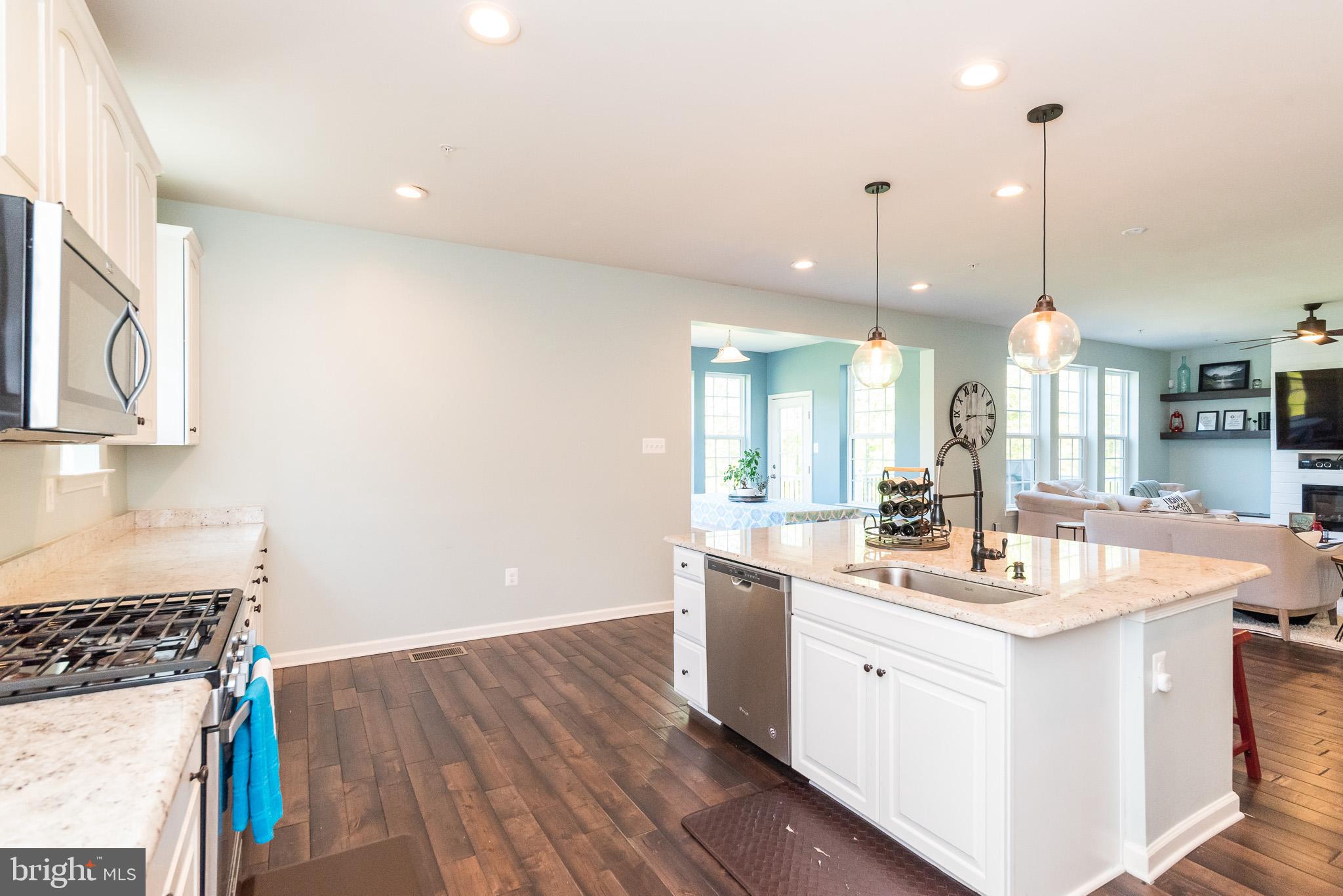 914 Ramble Run Road Baltimore, MD 21220 - Photo 17 of 51 Gas stove & stainless appliances