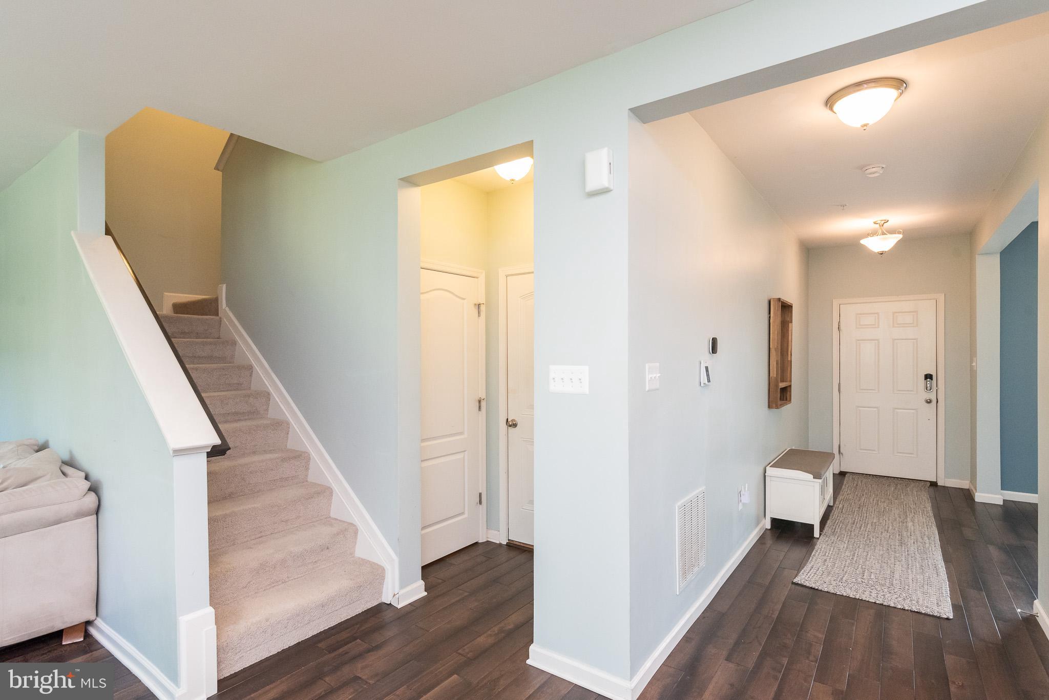 914 Ramble Run Road Baltimore, MD 21220 - Photo 6 of 51 Main level entrance