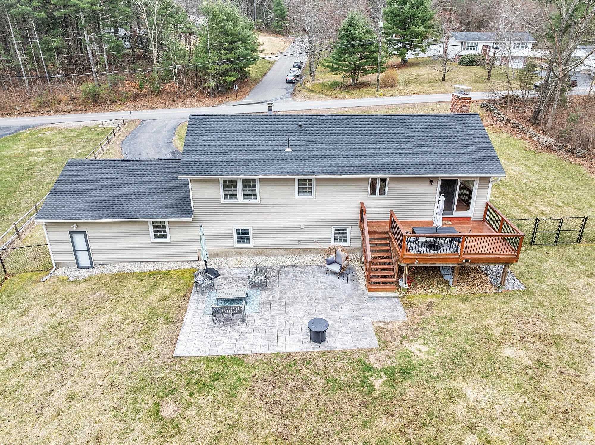 46 Bean Road Merrimack, NH 03054 - Photo 13 of 40