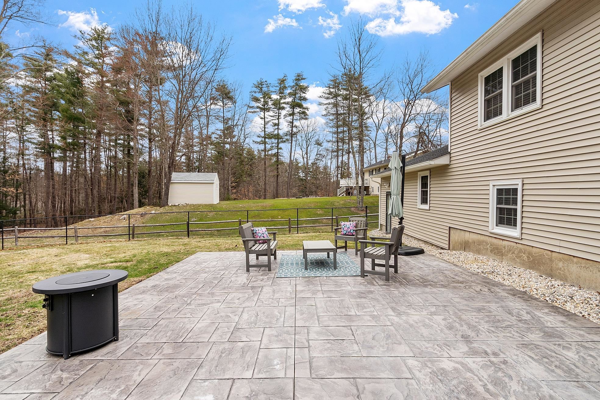 46 Bean Road Merrimack, NH 03054 - Photo 28 of 40