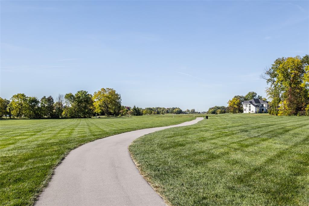 2103 Finchley Road Carmel, IN 46032 - Photo 7 of 39 Gallery Image 7