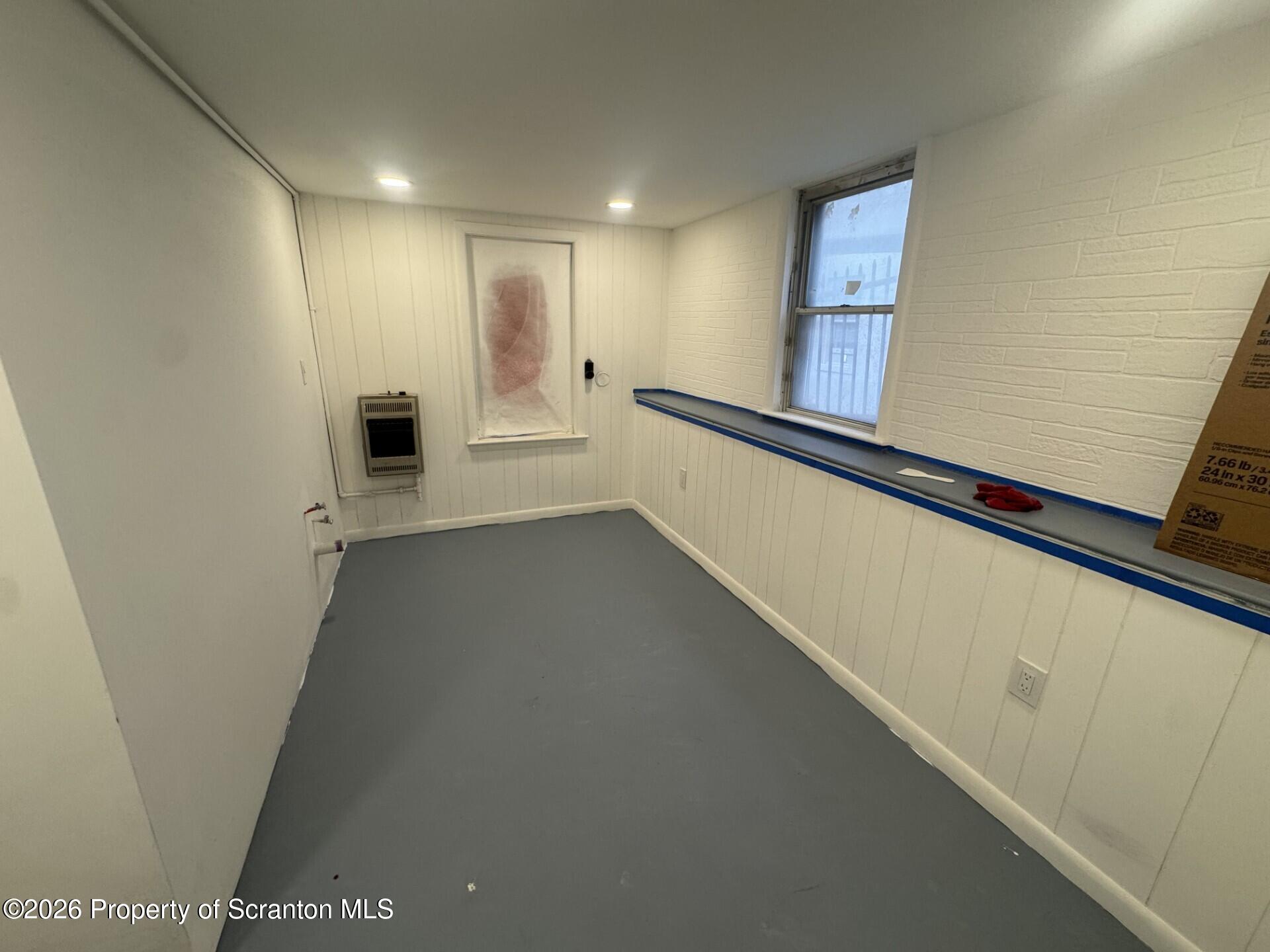 209 South Main Avenue Scranton, PA 18504 - Photo 14 of 19 Laundry Room