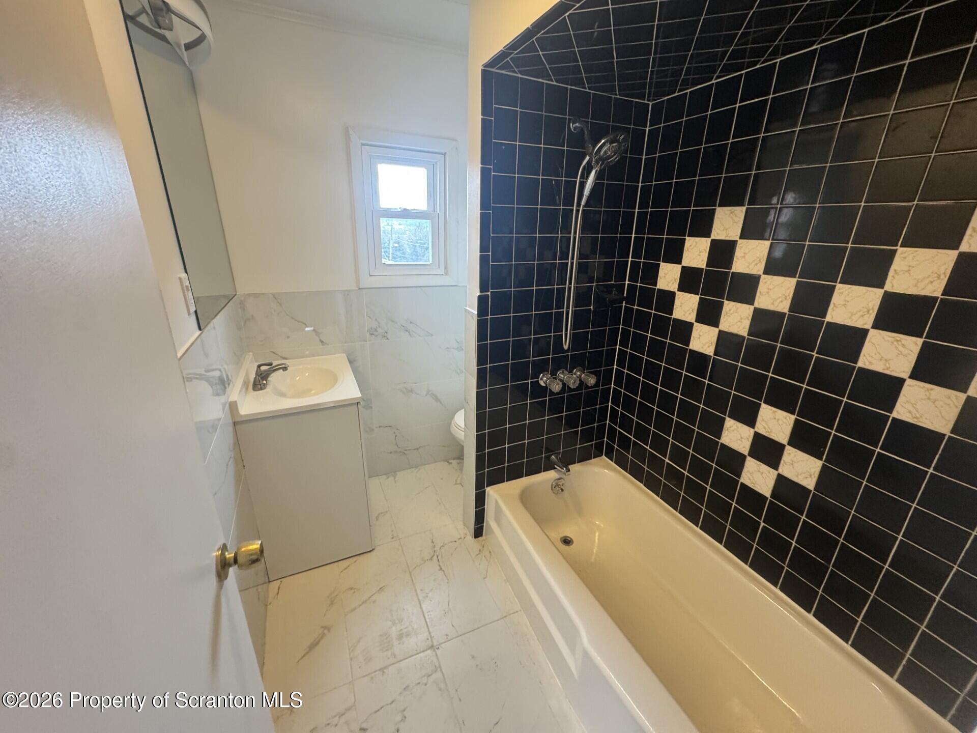 209 South Main Avenue Scranton, PA 18504 - Photo 9 of 19 Bathroom