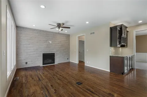 $599,900 | 12706 West 131st Street, Overland Park, KS 66213