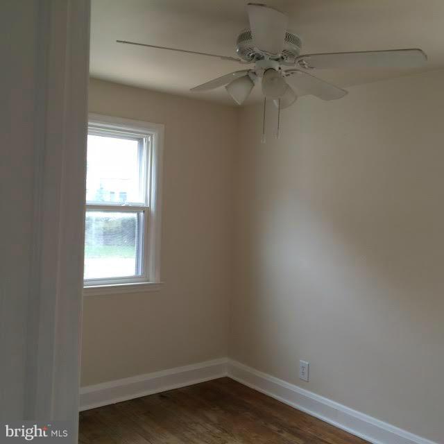279 Gibson Road Pasadena, MD 21122 - Photo 24 of 29 Bedroom