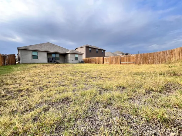$1,995 | 108 Telegraph Trail, Newark, TX 76071