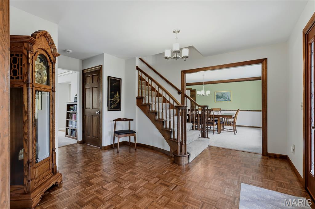 1510 Timber Point Court Chesterfield, MO 63017 - Photo 18 of 44