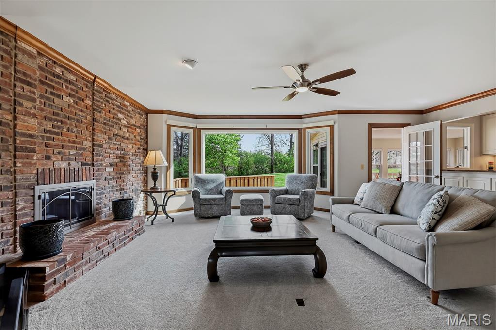 1510 Timber Point Court Chesterfield, MO 63017 - Photo 6 of 44