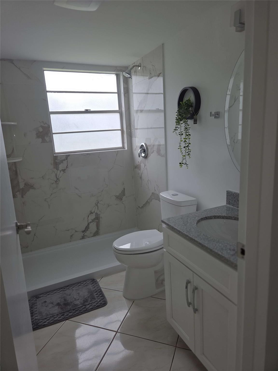 108 Fanshaw C Boca Raton, FL 33434 - Photo 5 of 12 Photo 5