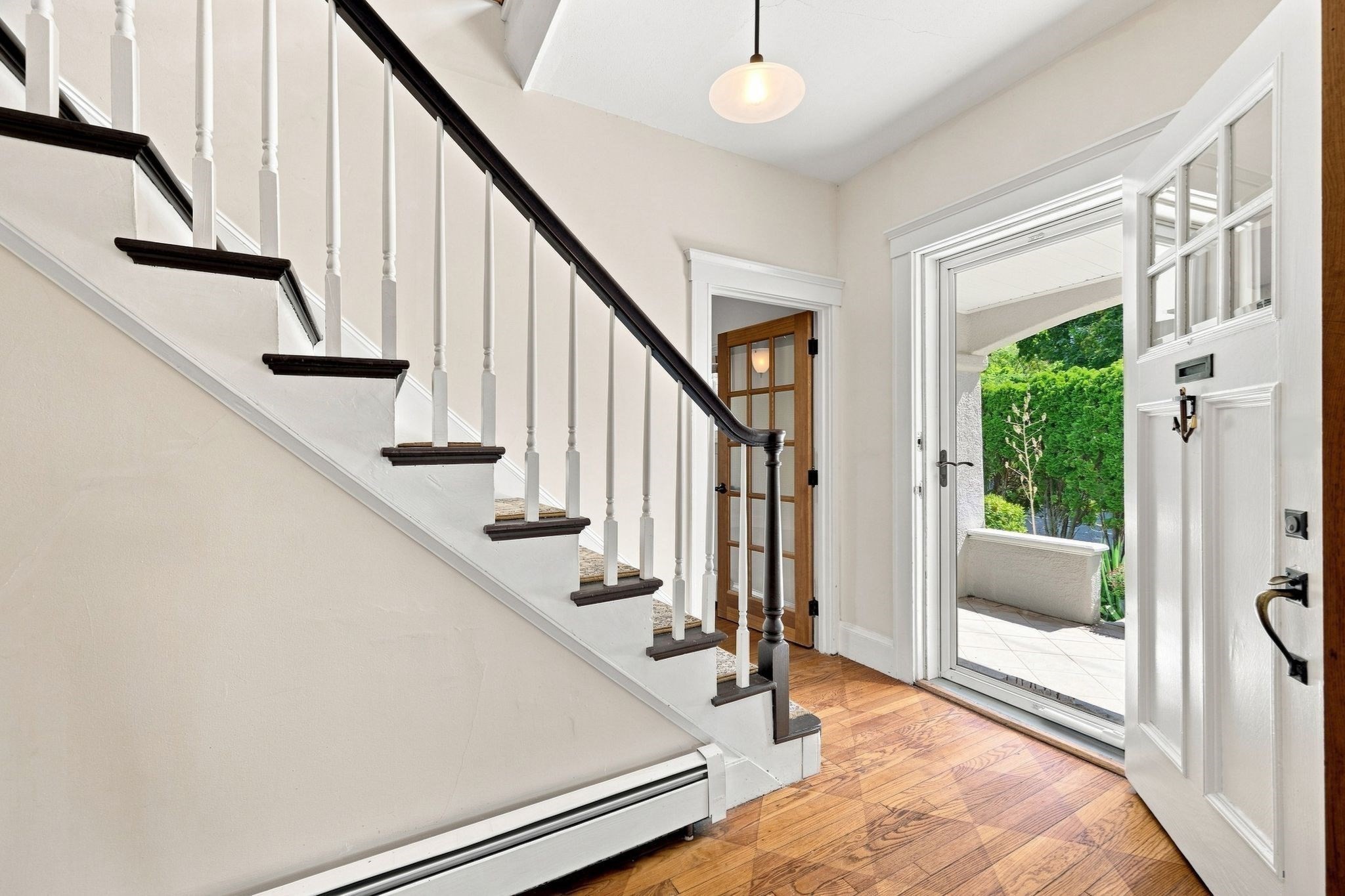 68 Gardner Road Nahant, MA 01908 - Photo 9 of 42 Gallery Image 9