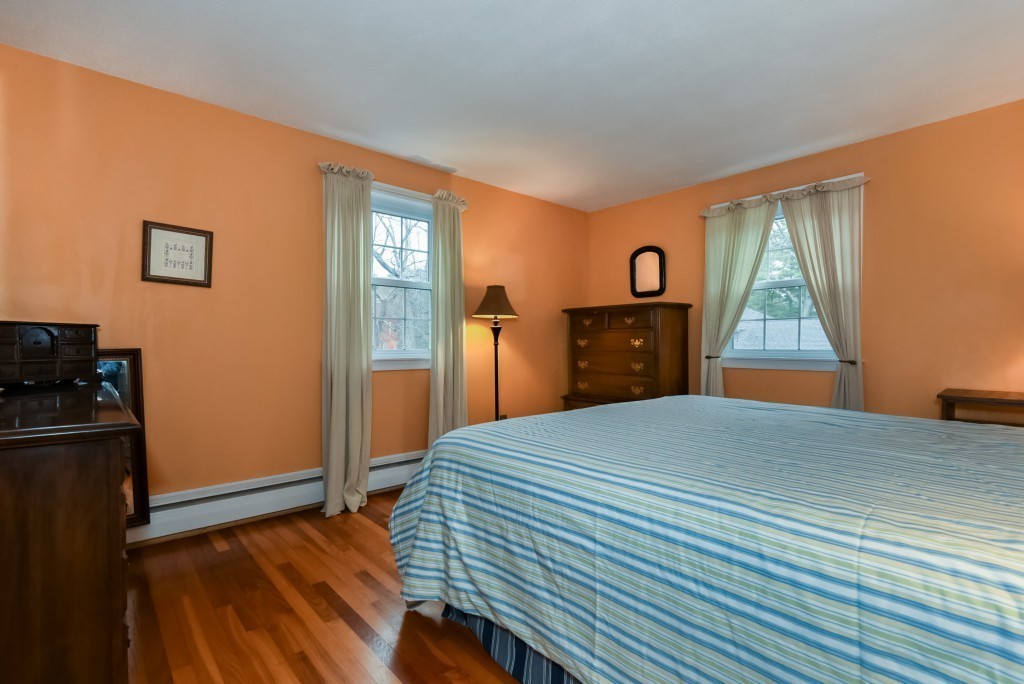 22 Hillcrest Road Medfield, MA 02052 - Photo 12 of 28 Gallery Image 12