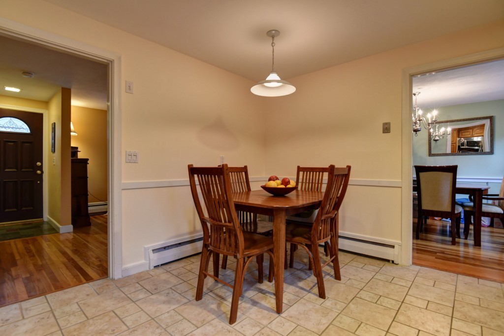 22 Hillcrest Road Medfield, MA 02052 - Photo 8 of 28 Gallery Image 8