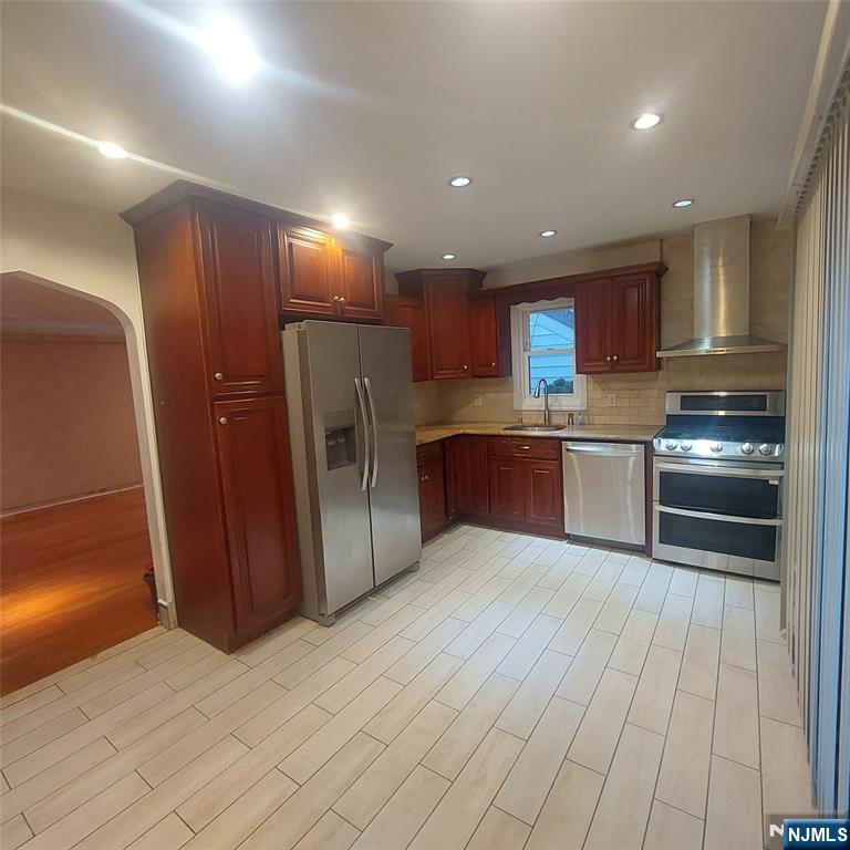 364 Billington Road Teaneck, NJ 07666 - Photo 3 of 17