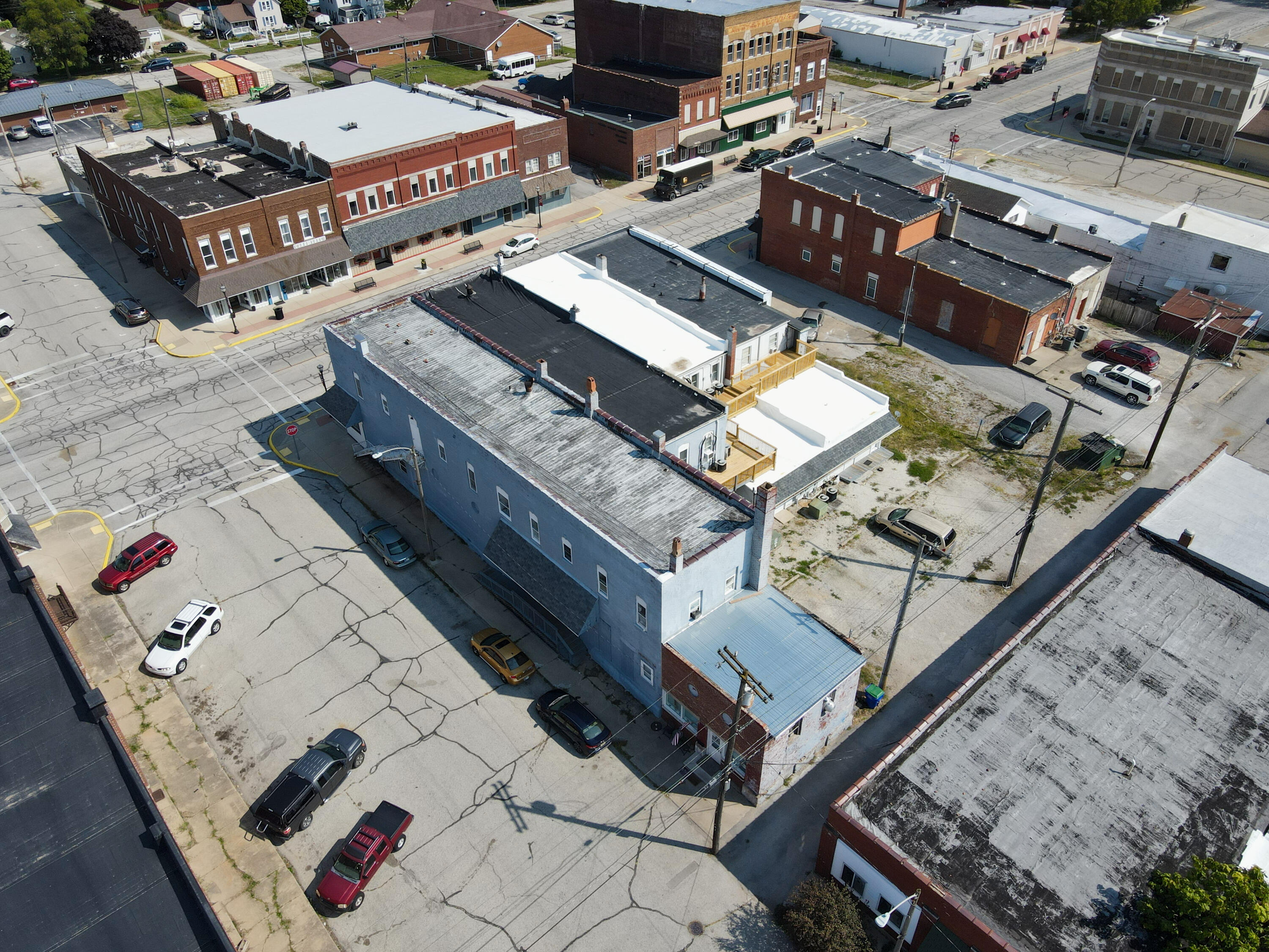 202 East 5th Street Fowler, IN 47944 - Photo 14 of 38 an aerial view of a building with entryway