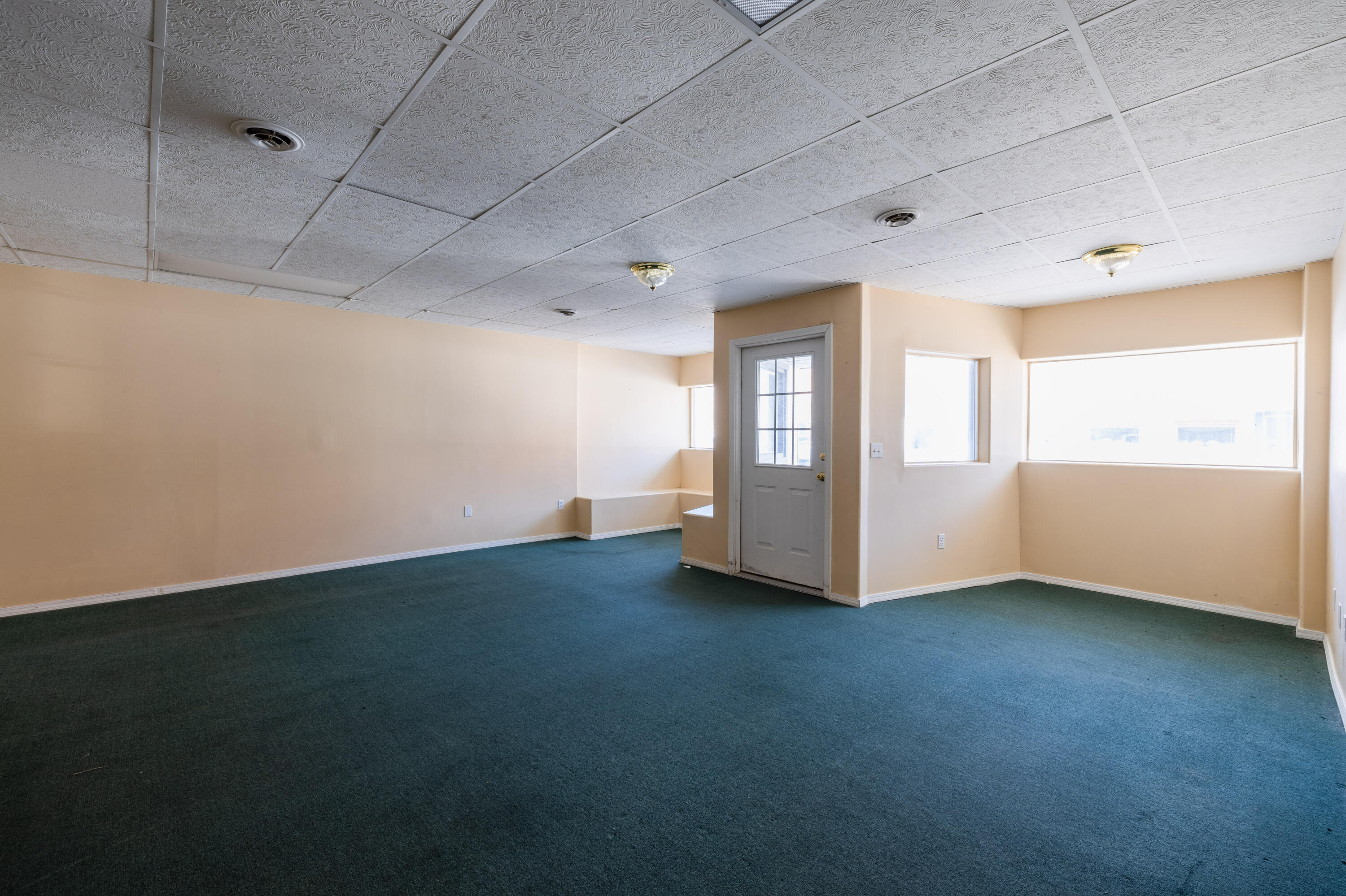 202 East 5th Street Fowler, IN 47944 - Photo 28 of 38 a view of an empty room with a window