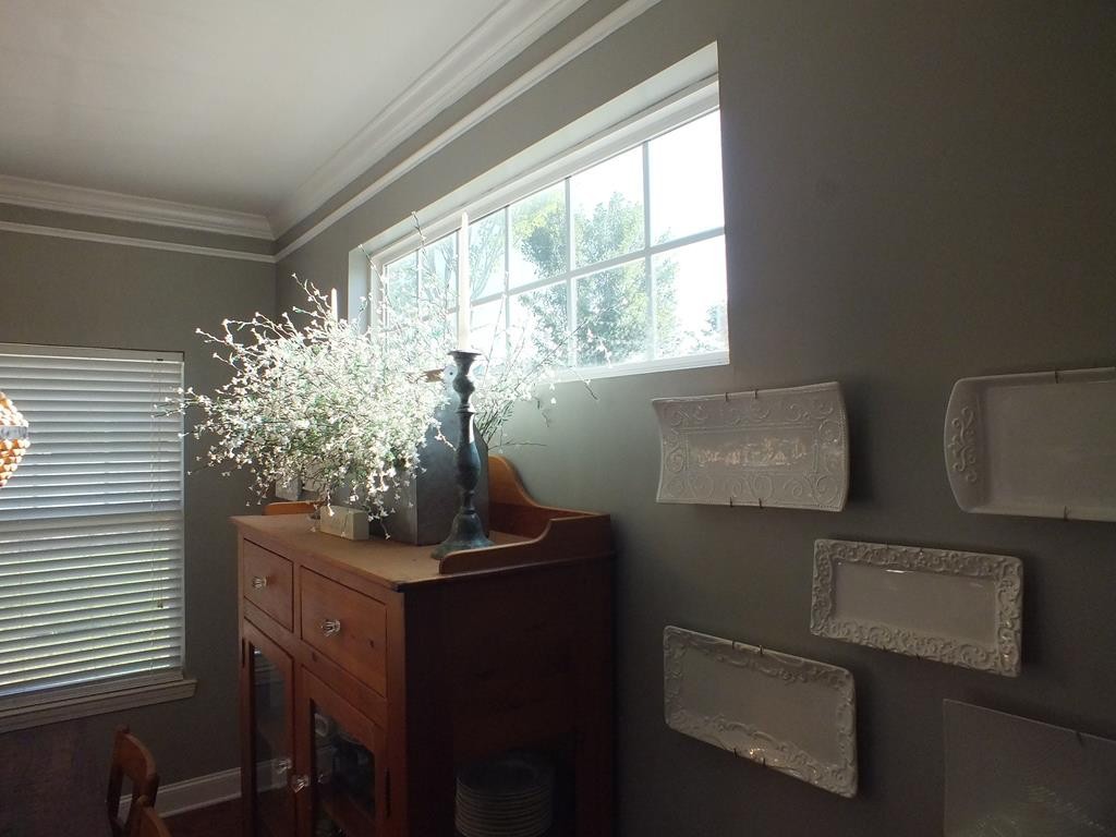 5641 Tucker Road Ooltewah, TN 37363 - Photo 27 of 53 a dining room with table and chairs