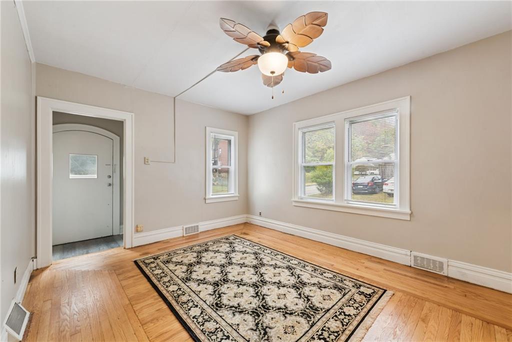 3375 Spring Garden Road Pittsburgh, PA 15212 - Photo 3 of 28 Gallery Image 3