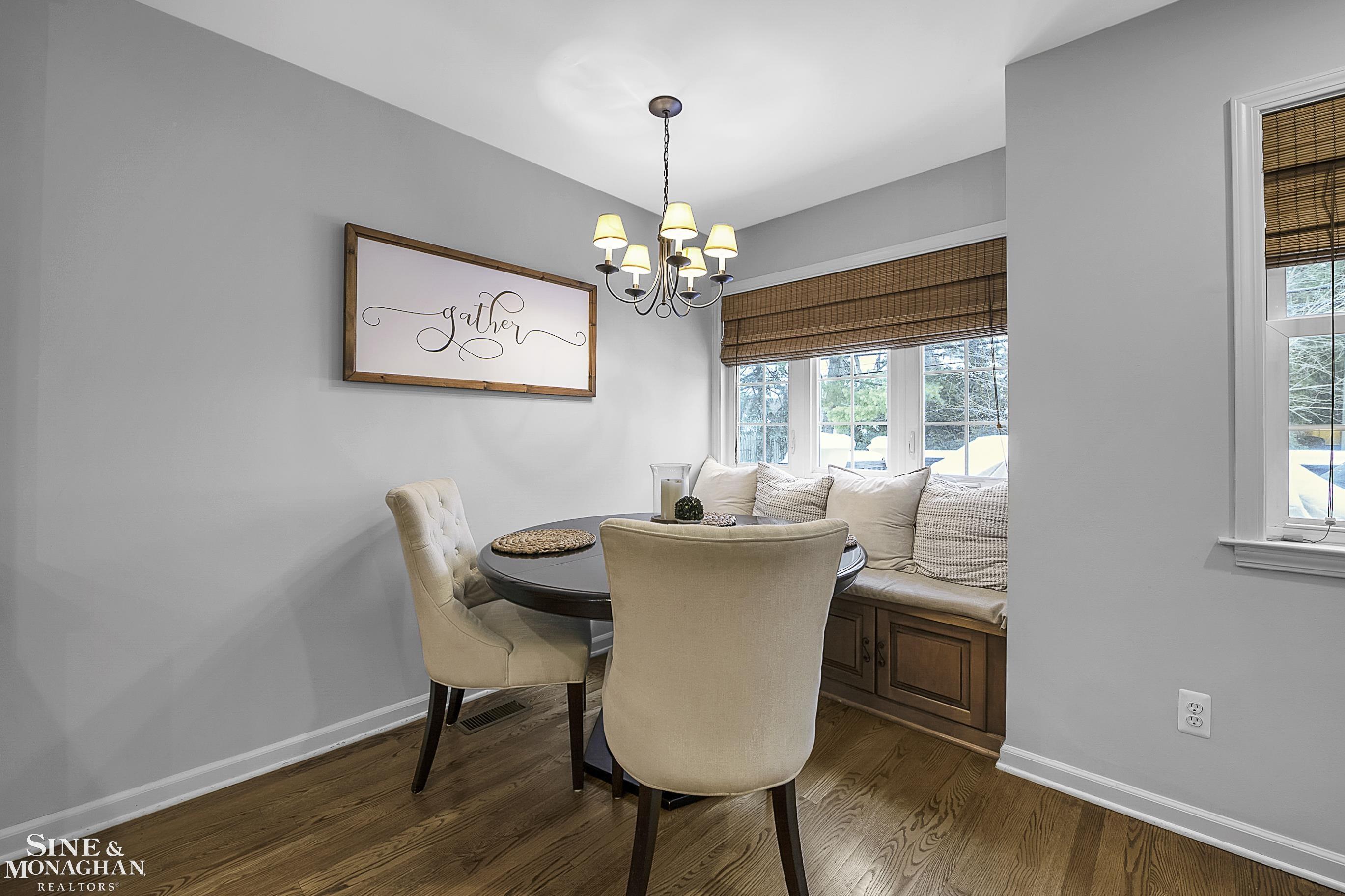 1356 Fairholme Road Grosse Pointe, MI 48236 - Photo 16 of 55 50100568-15.JPG