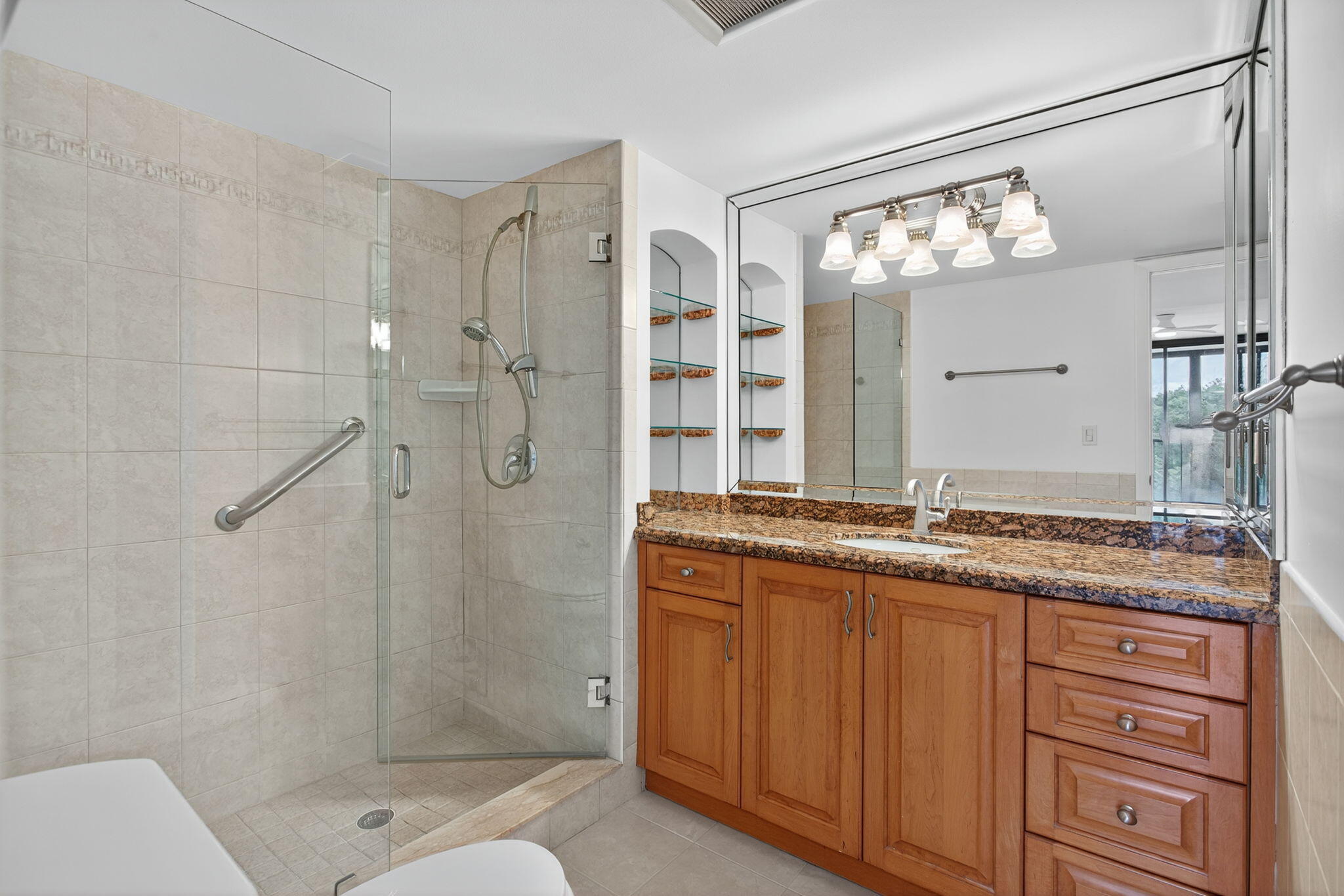 1631 Riverview Road, Unit 301 Deerfield Beach, FL 33441 - Photo 15 of 48 26-web-or-mls-1631-5572