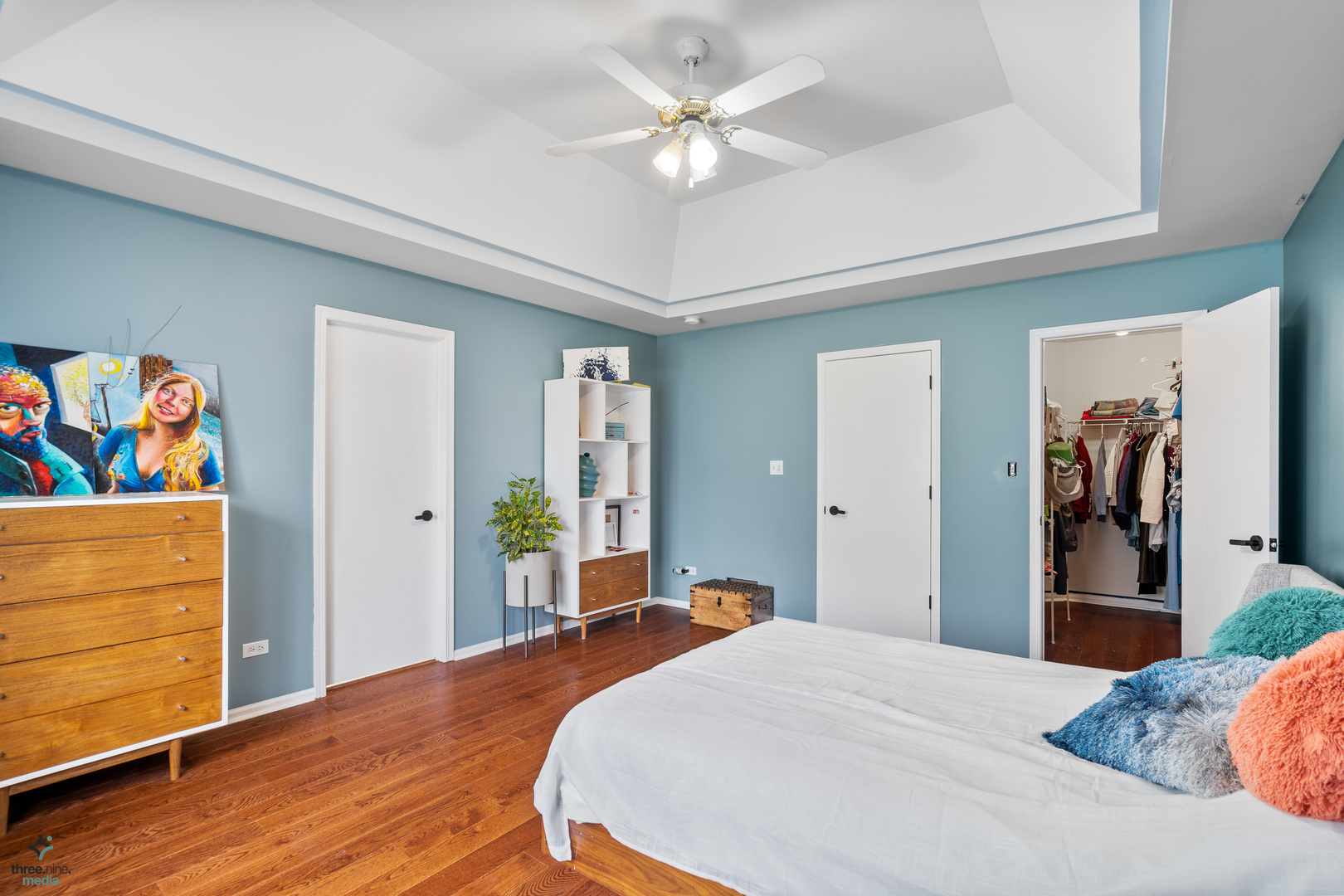 1224 Arbor Drive Lemont, IL 60439 - Photo 12 of 27 a bedroom with a bed and a dresser