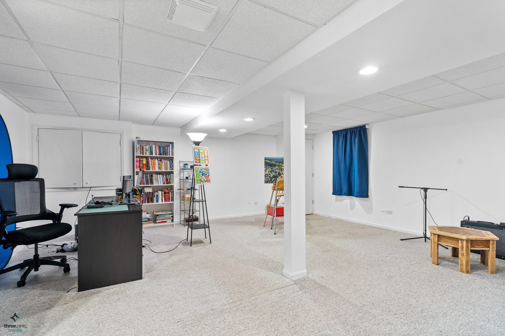 1224 Arbor Drive Lemont, IL 60439 - Photo 21 of 27 a view of a workspace with furniture