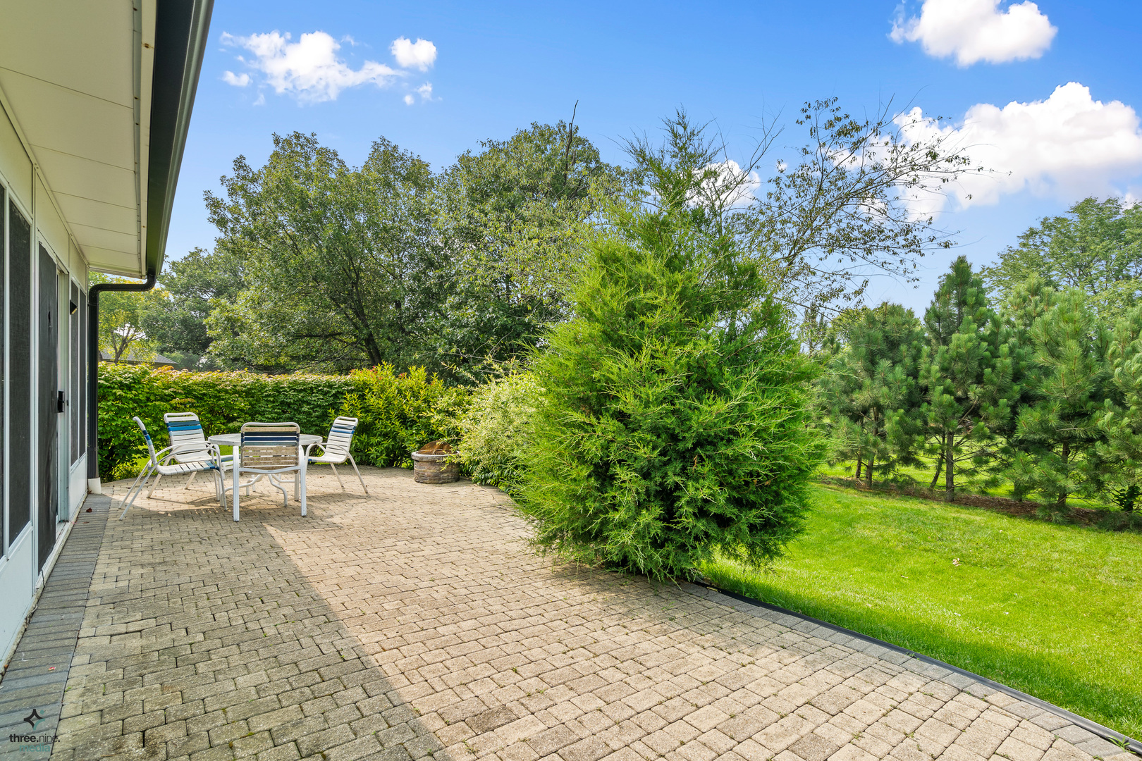 1224 Arbor Drive Lemont, IL 60439 - Photo 26 of 27 a view of a backyard with garden