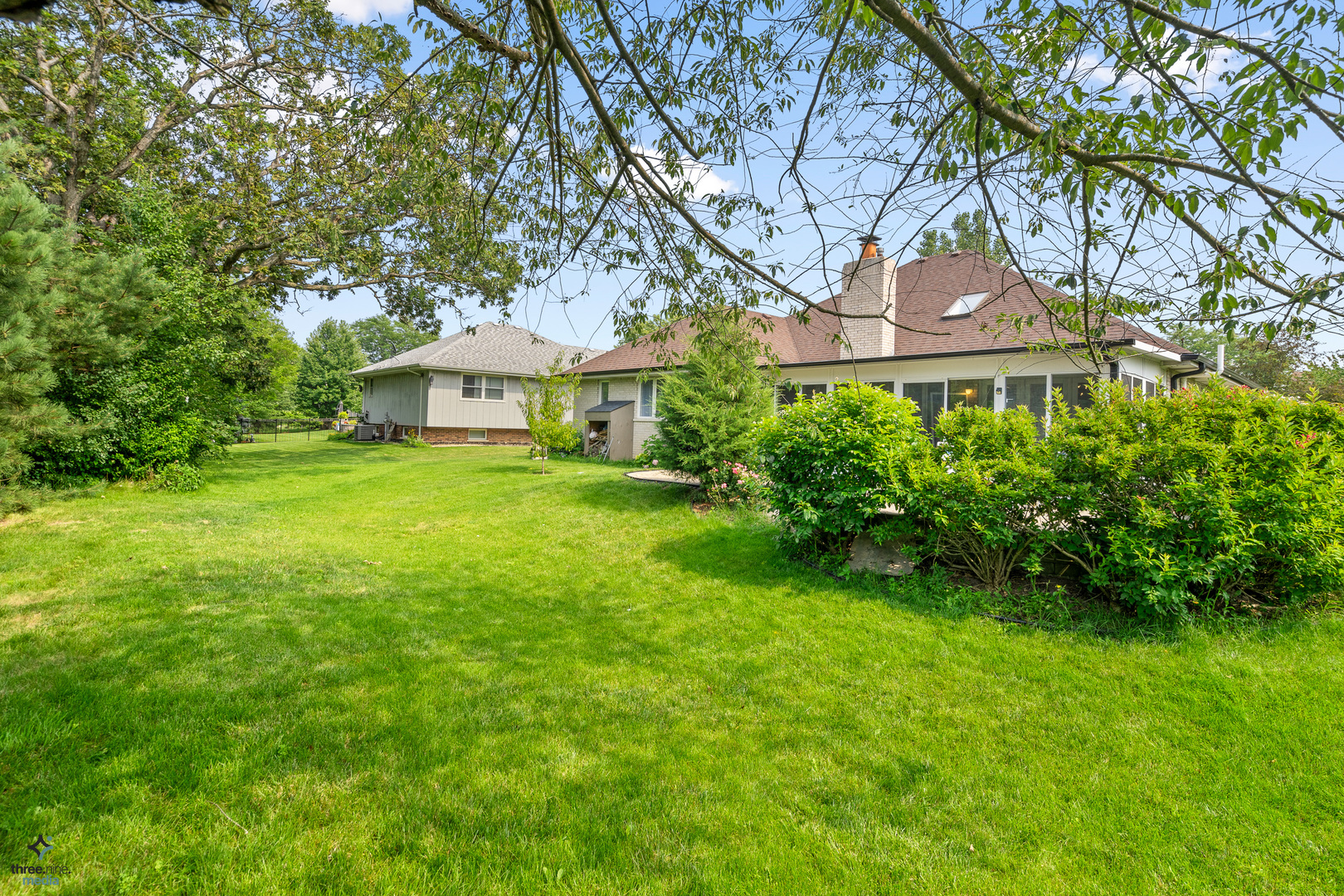 1224 Arbor Drive Lemont, IL 60439 - Photo 27 of 27 a front view of a house with a garden