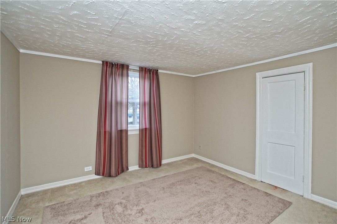 906 Mannering Road Eastlake, OH 44095 - Photo 15 of 20 Gallery Image 15