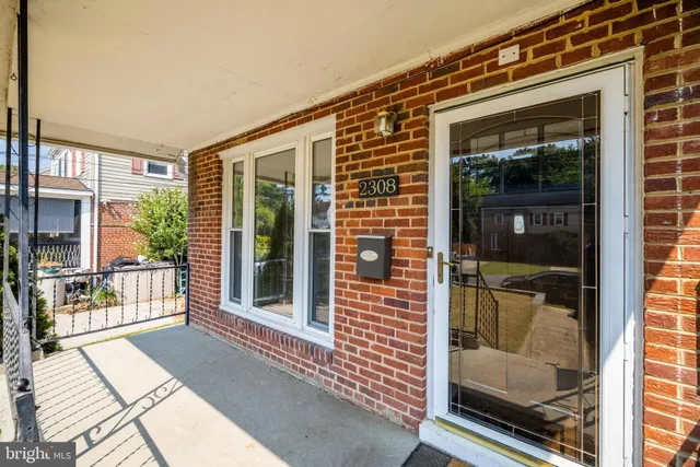 $3,500 | 2308 Mary Baldwin Drive, Alexandria, VA 22307