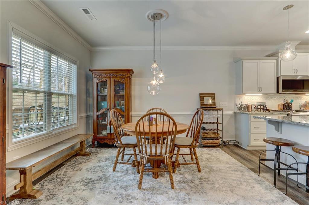 6526 Marion Gibson Way Oak Ridge, NC 27310 - Photo 8 of 27 BREAKFAST AREA