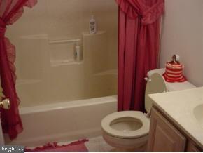 156 Bowsprit Road Manahawkin, NJ 08050 - Photo 8 of 10