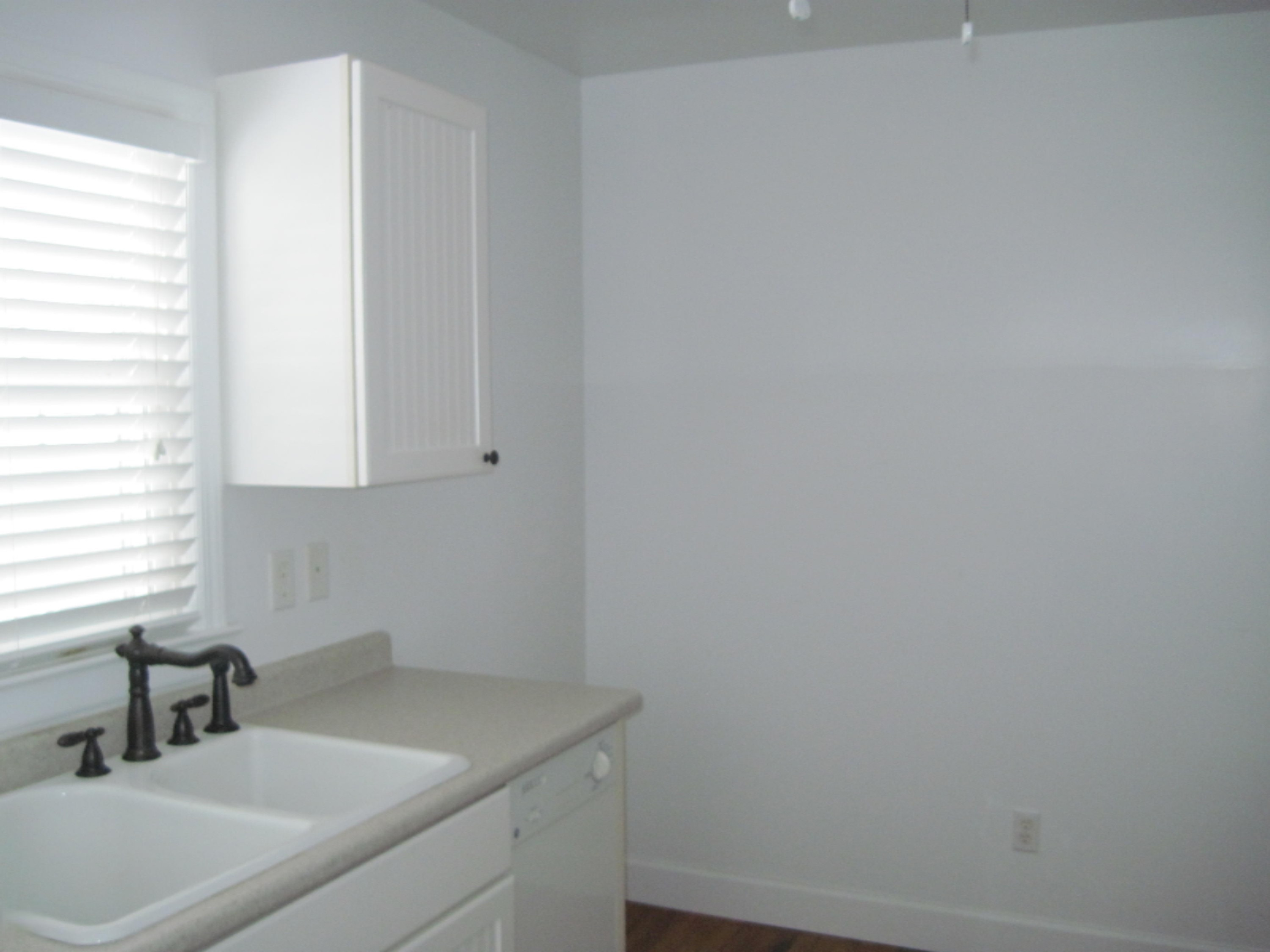 1363 Cornell Road Muskegon, MI 49441 - Photo 3 of 15 IMG_0005