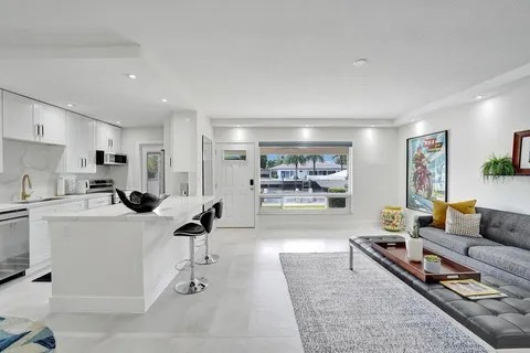$609,000 | 2866 Northeast 30th Street, Unit 9, Fort Lauderdale, FL 33306