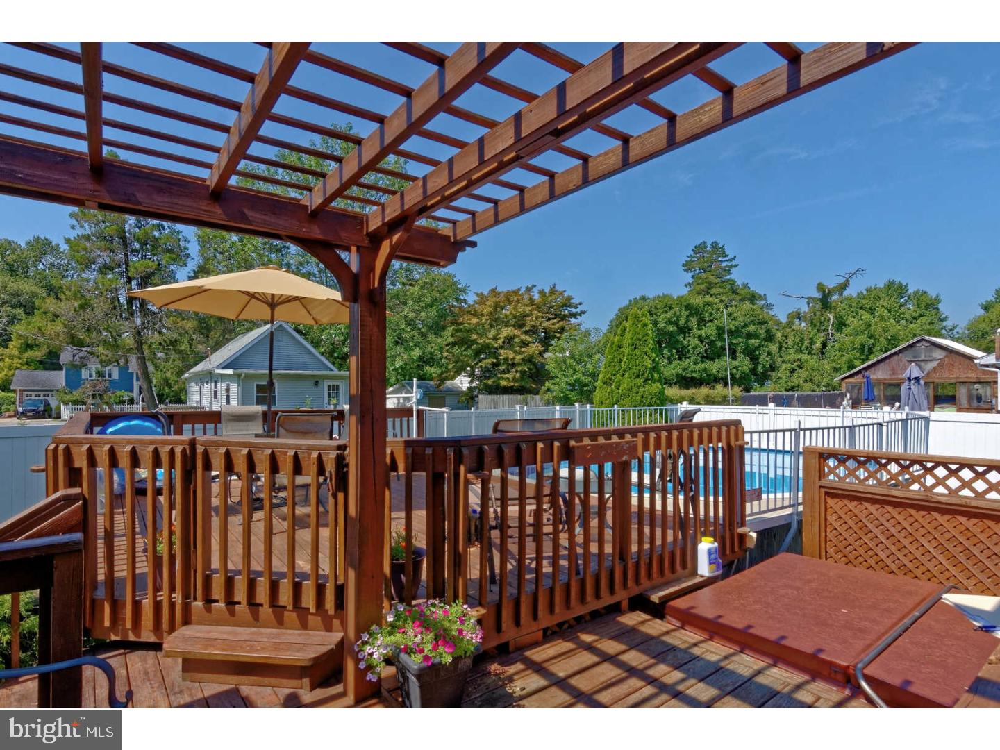 95 Lafayette Road Pennsville, NJ 08070 - Photo 11 of 25 Deck