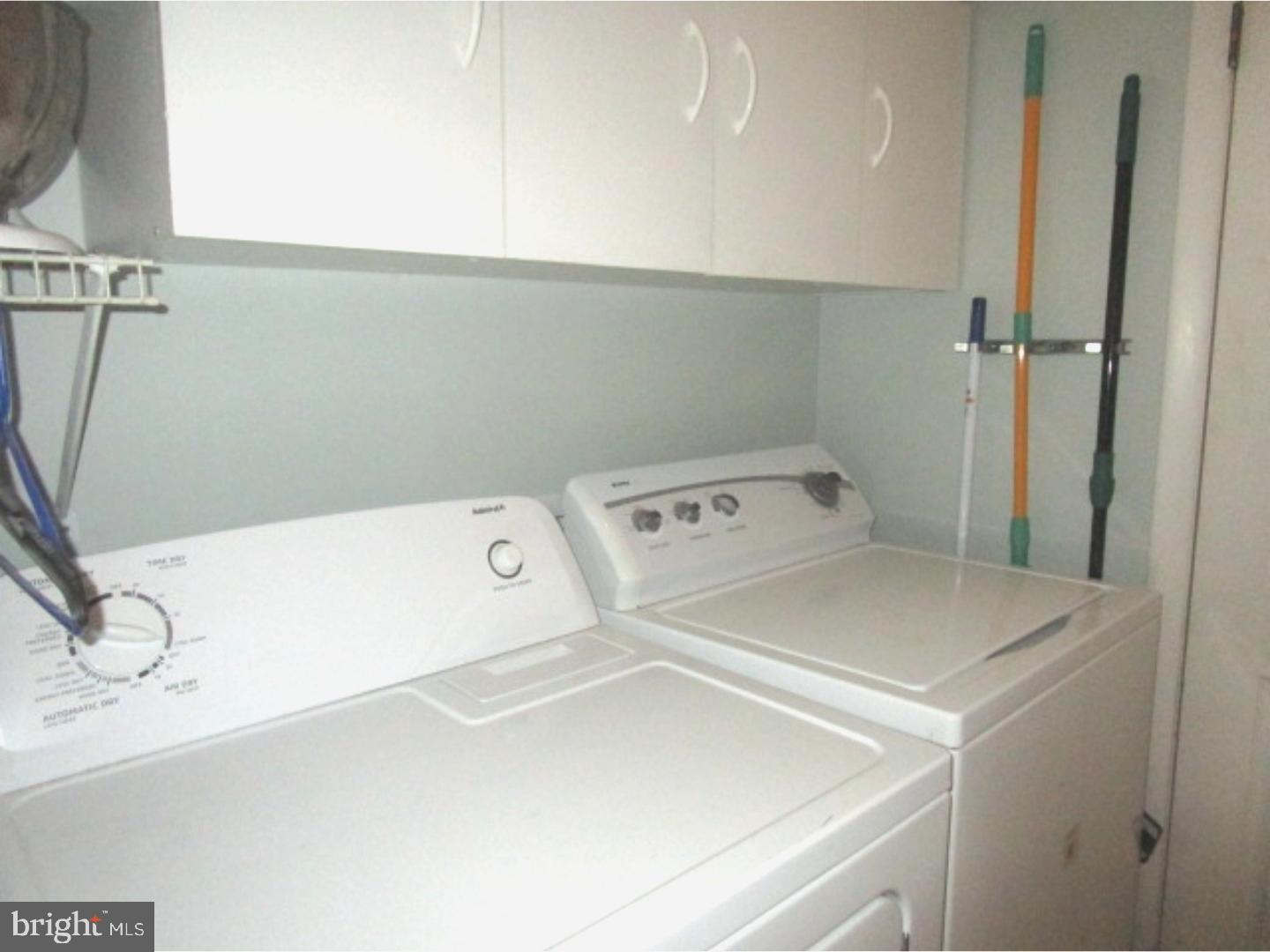 95 Lafayette Road Pennsville, NJ 08070 - Photo 21 of 25 Laundry Room