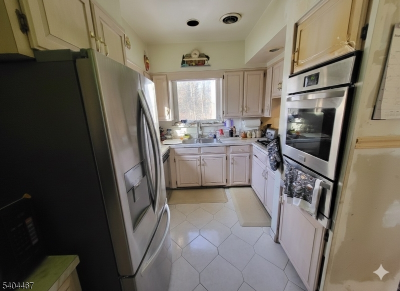 52 Passaic Avenue Livingston, NJ 07039 - Photo 17 of 17