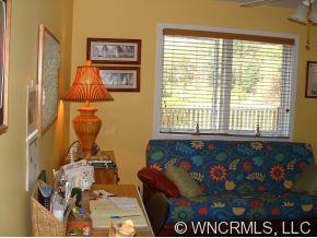 363 Sharon Road Fairview, NC 28730 - Photo 10 of 12 Gallery Image 10