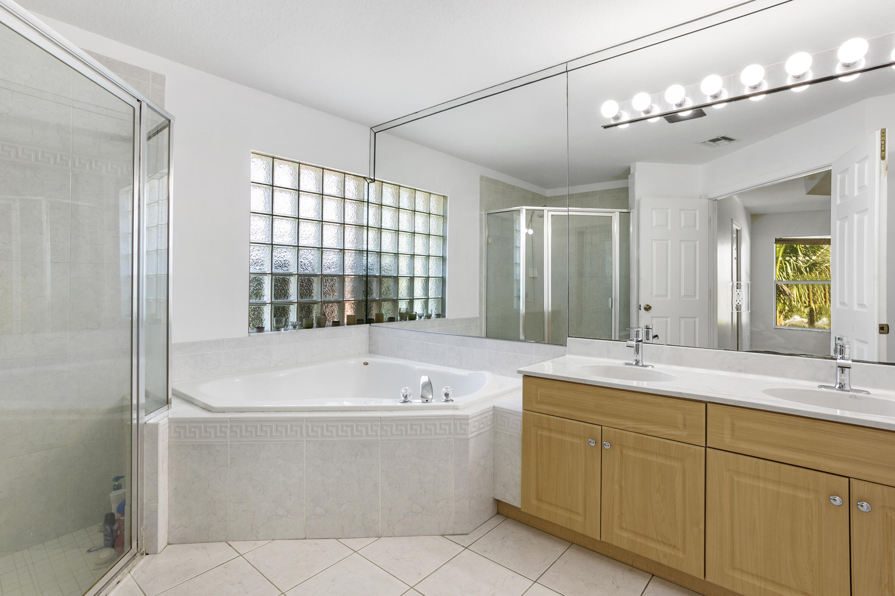 12783 85th Road North The Acreage, FL 33412 - Photo 18 of 37 Master_Bathroom_01