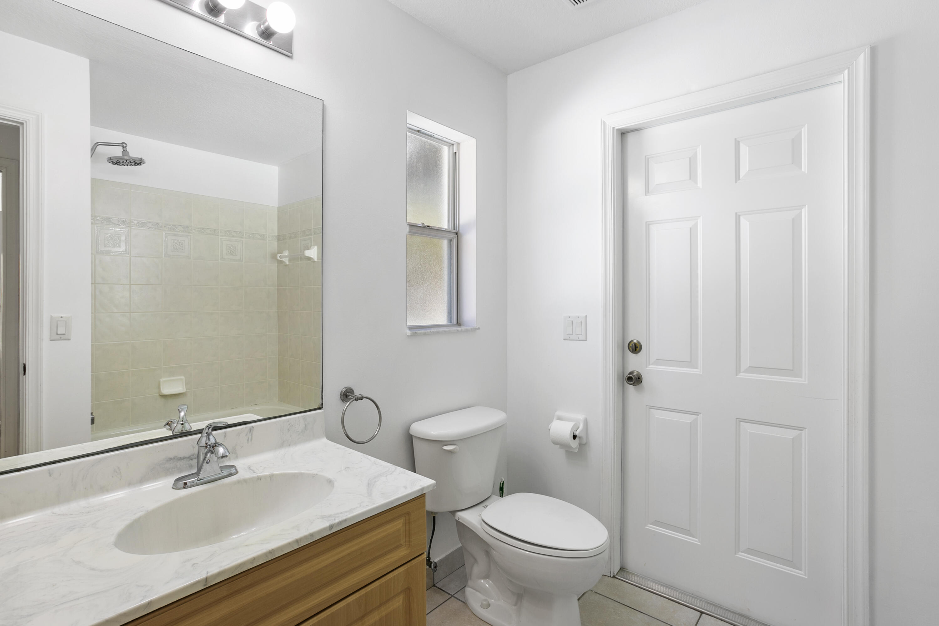 12783 85th Road North The Acreage, FL 33412 - Photo 20 of 37 Second_Bathroom
