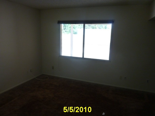 3714 West Redfield Road Phoenix, AZ 85053 - Photo 8 of 11 Master Bedroom