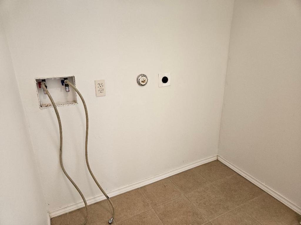 105 Ila Street, Unit B Elgin, TX 78621 - Photo 11 of 12