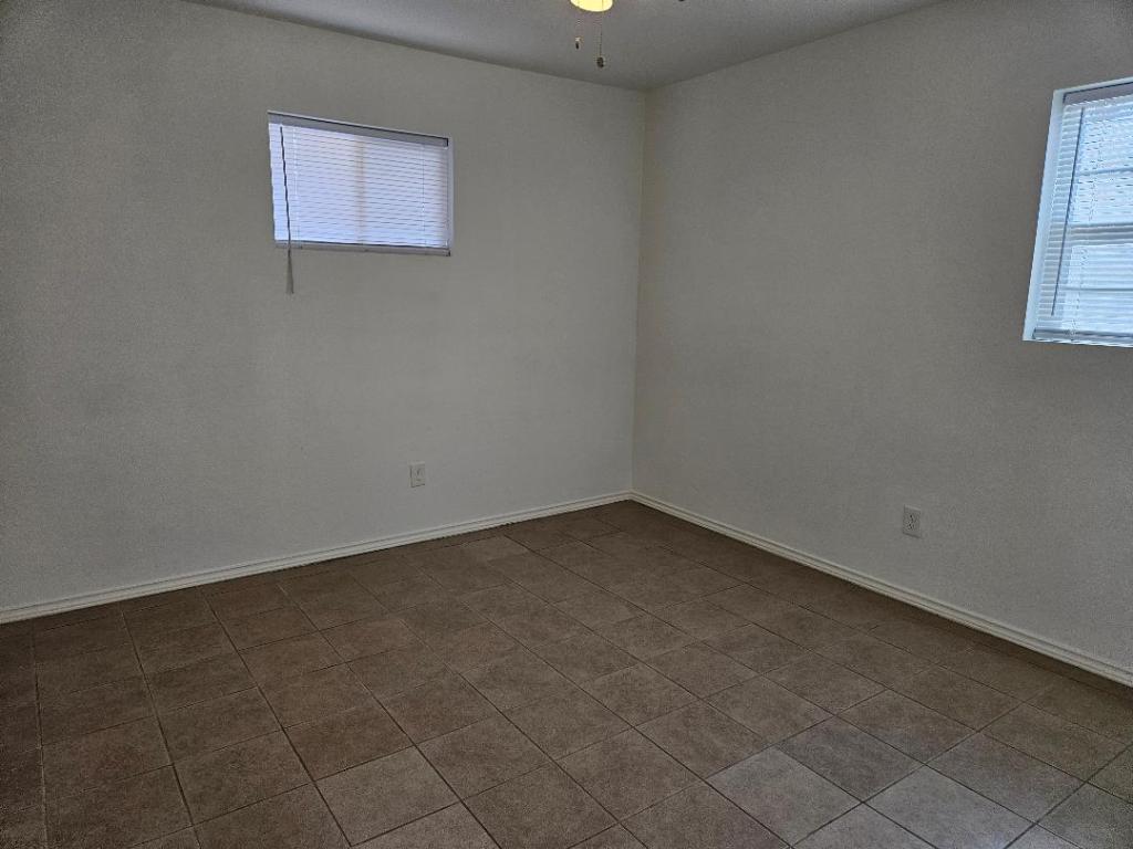 105 Ila Street, Unit B Elgin, TX 78621 - Photo 9 of 12 Third bedroom