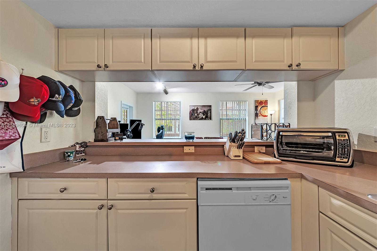 6590 West Sample Road, Unit 6590 Coral Springs, FL 33067 - Photo 12 of 36 Gallery Image 12