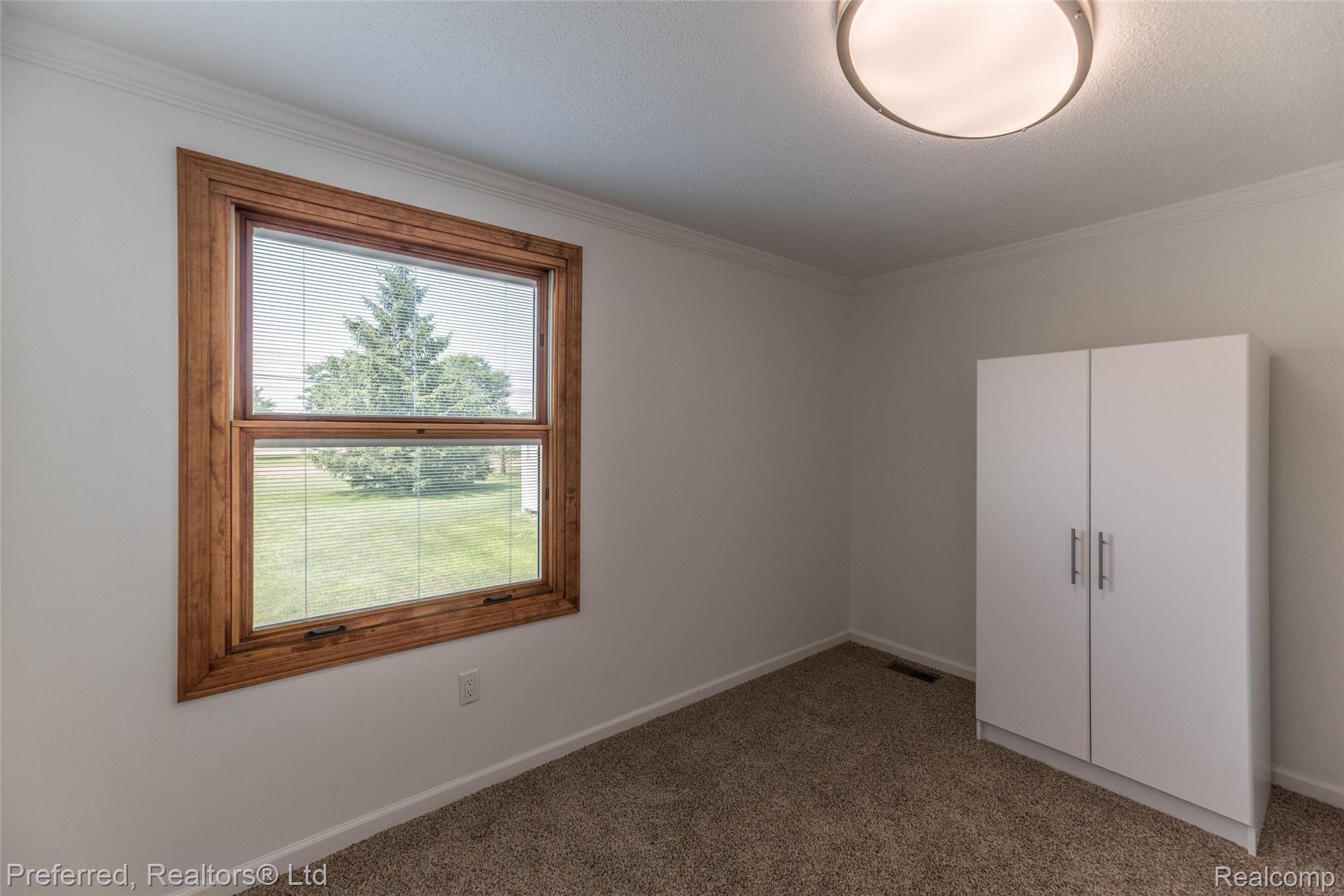 48722 Willis Road Belleville, MI 48111 - Photo 18 of 35 DSC_7049.jpg
