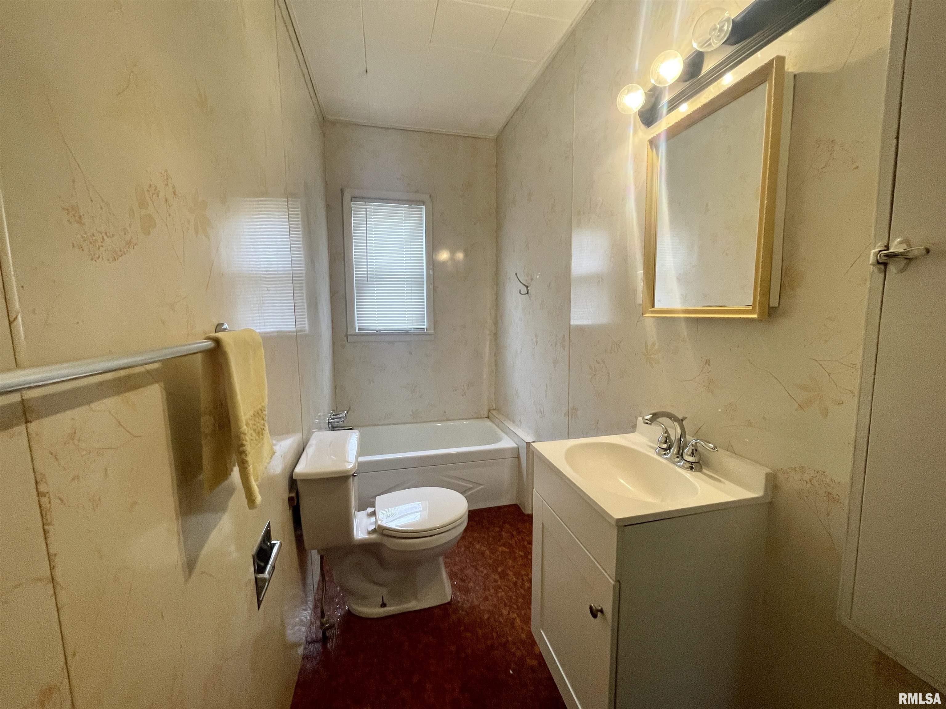 15832 Liberty School Road Marion, IL 62959 - Photo 14 of 32
