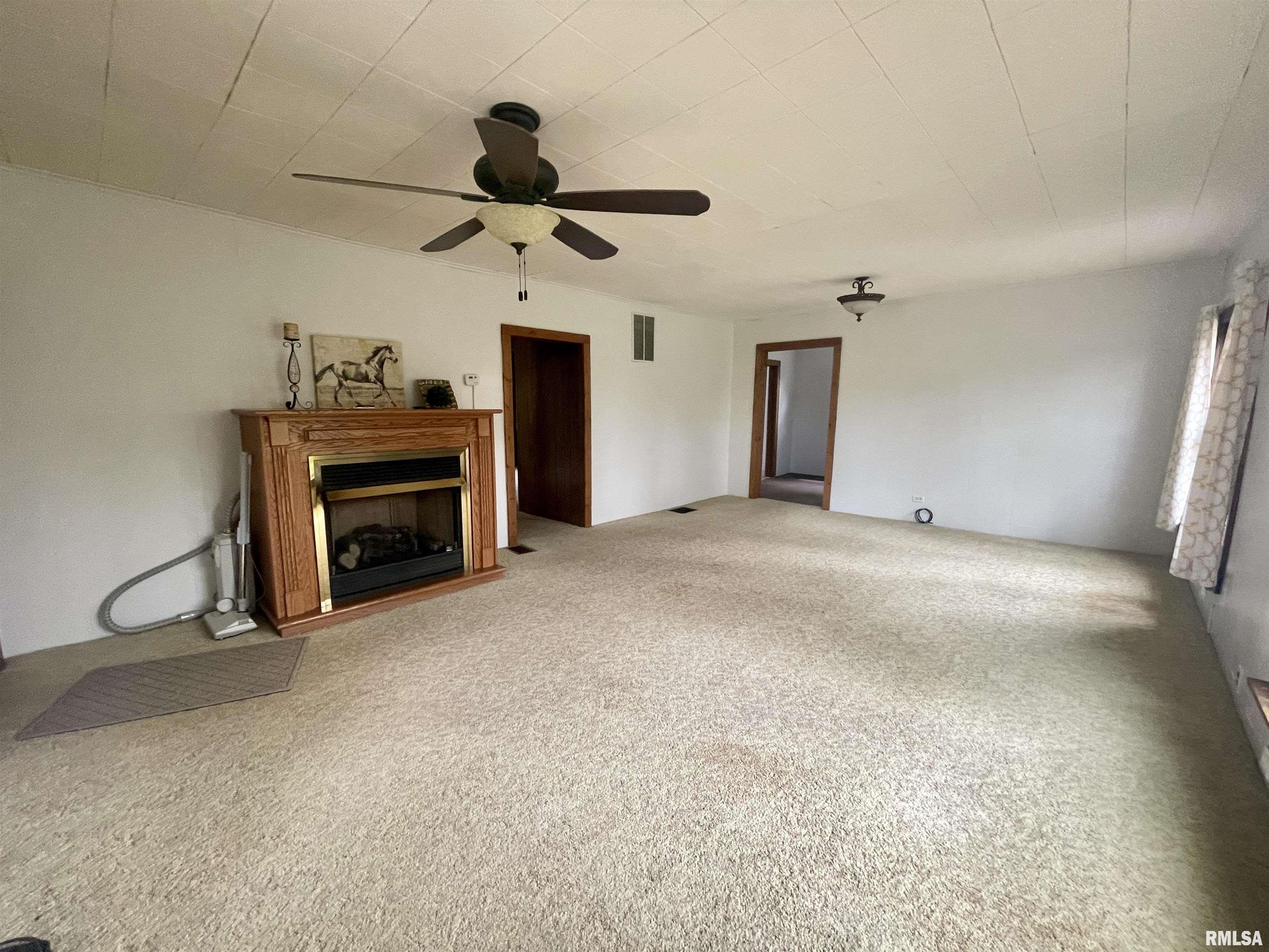 15832 Liberty School Road Marion, IL 62959 - Photo 6 of 32