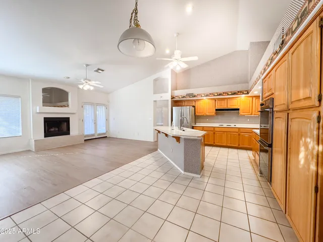 $2,695 | 6273 West Louise Drive, Glendale, AZ 85310